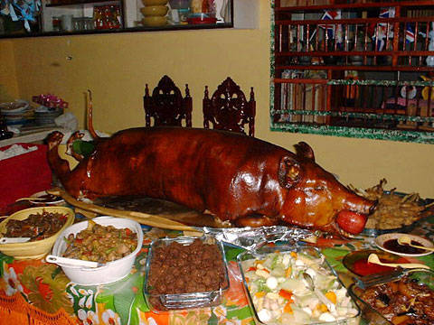 A Lavish Feast Featuring Sumptuous And Crispy Lechon To Savor The Filipino Cuisine. Background