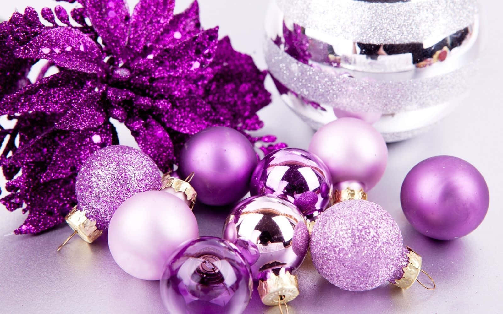 A Magical Purple Christmas Scene Background