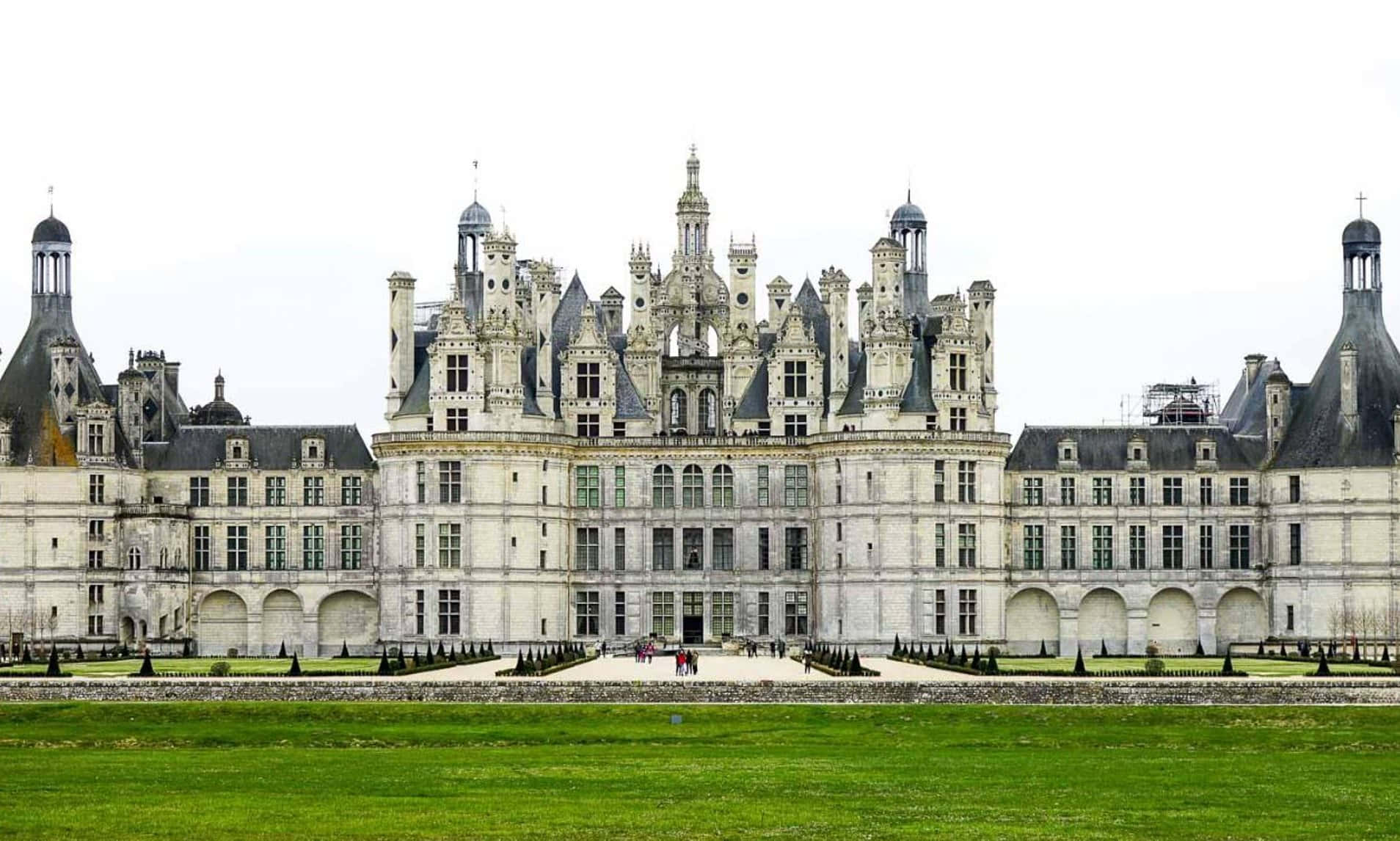 A Majestic View Of Chateau De Chambord