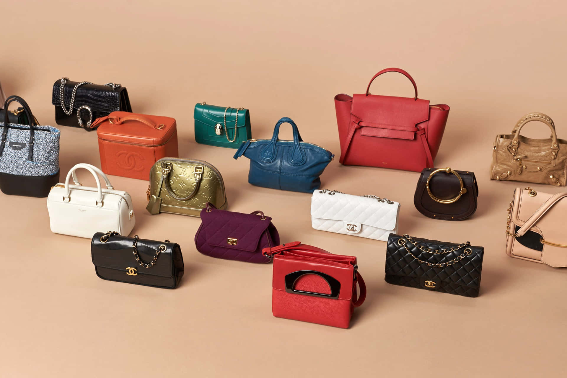 A Paradigm Of Luxury Handbags