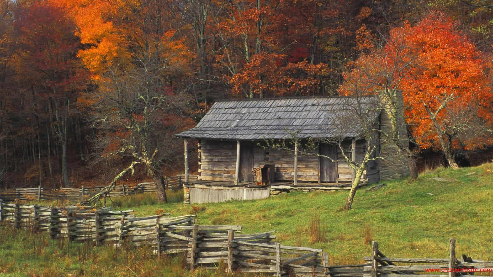 A Picturesque Farmhouse Desktop To Work From Home Background