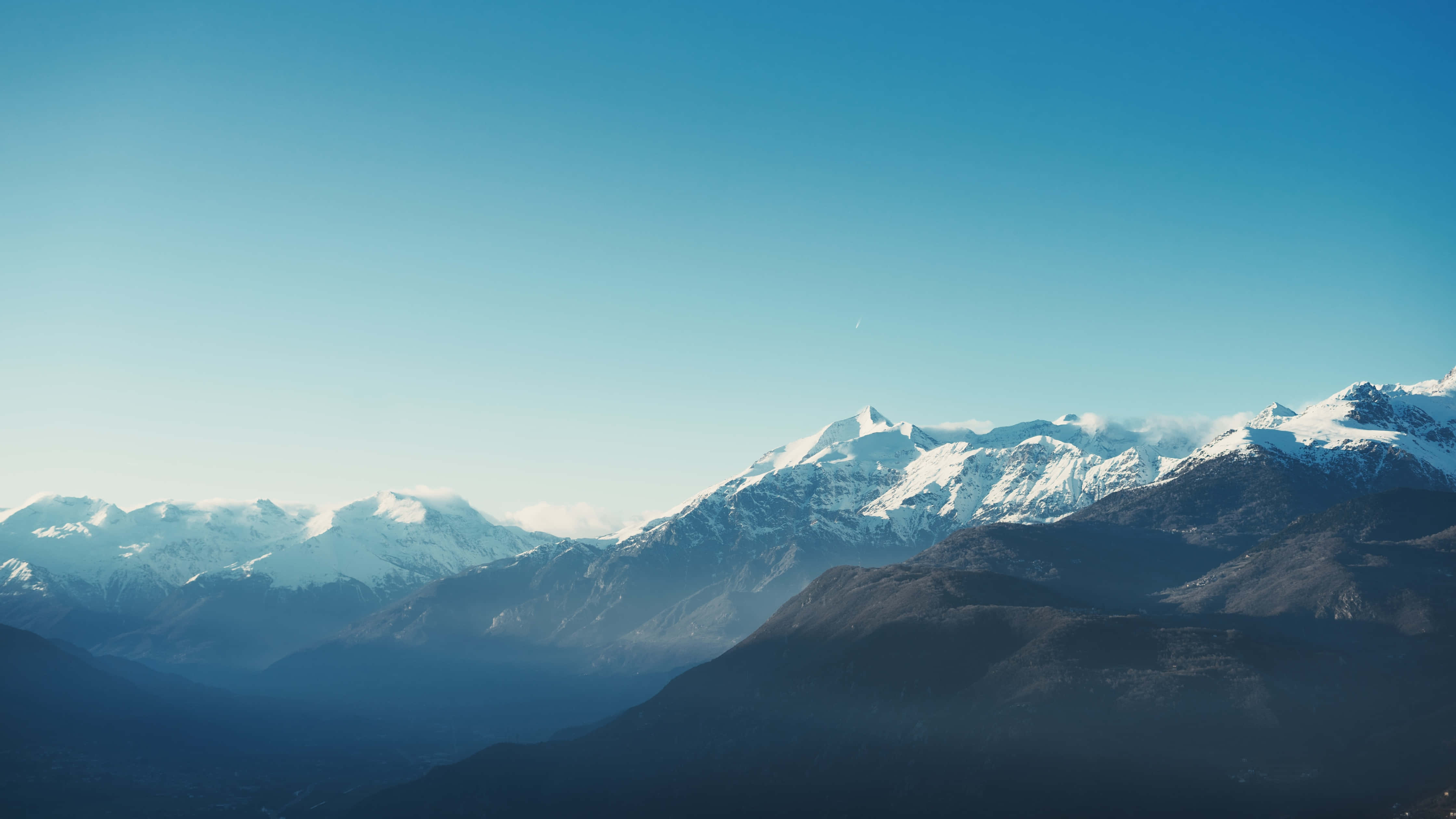 A Picturesque View Of Blue Mountain