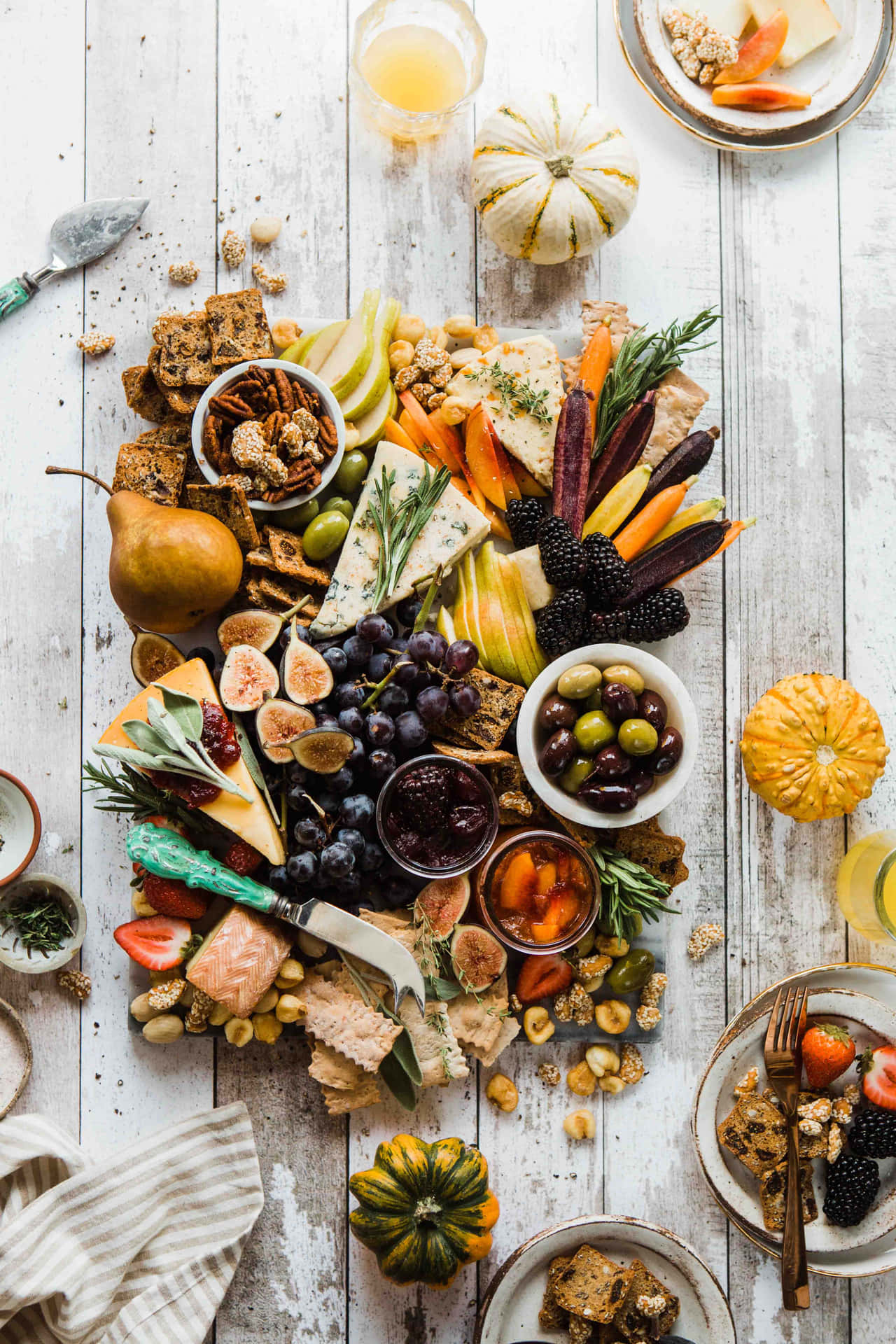 A Platter Of Cheese, Fruit, Nuts And Other Foods Background
