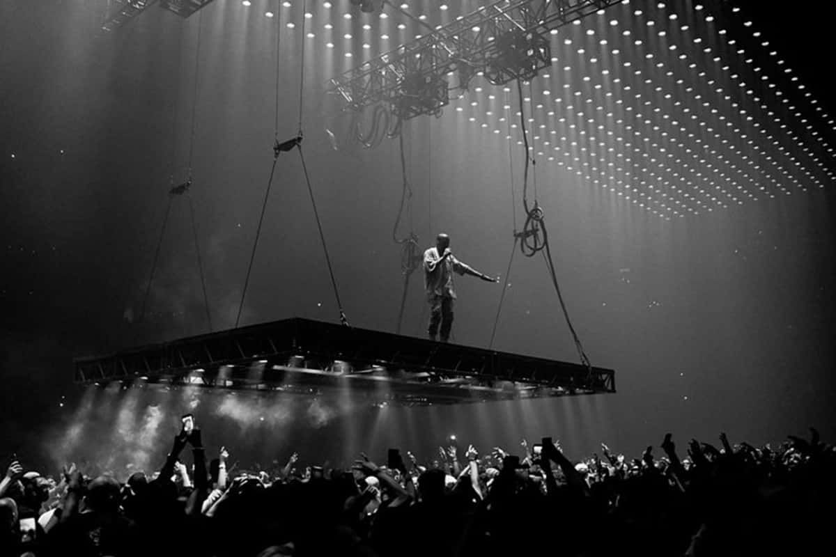 A Portrait Of The Life Of Pablo Background