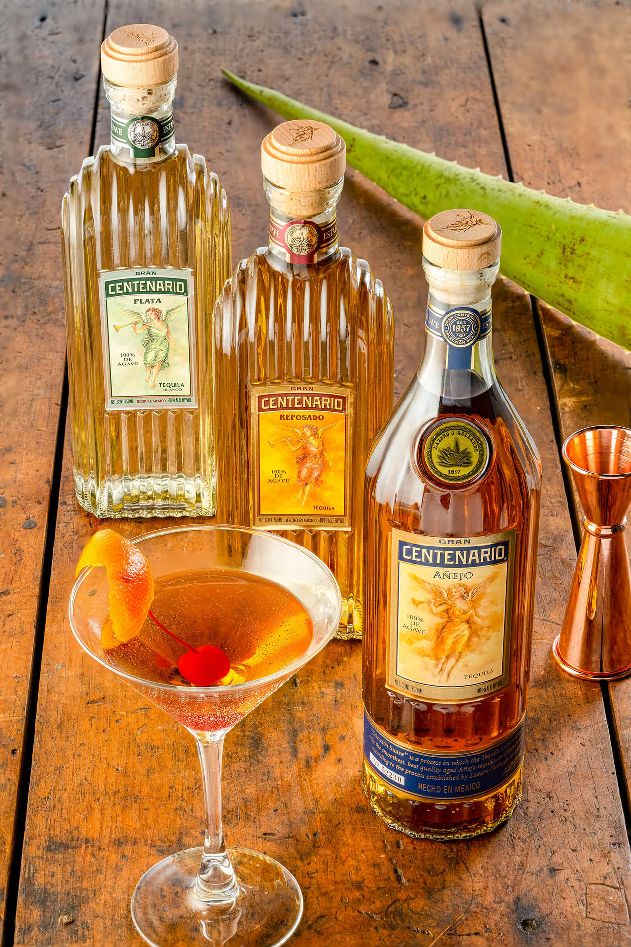 A Premium Taste Of Gran Centenario Tequila Cocktail Background