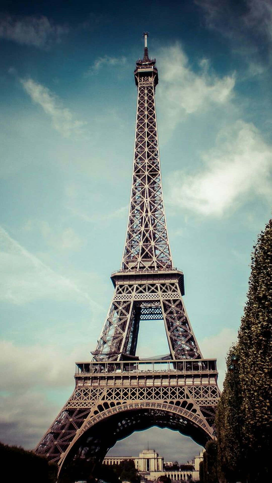 A Romantic Stroll In Paris Background