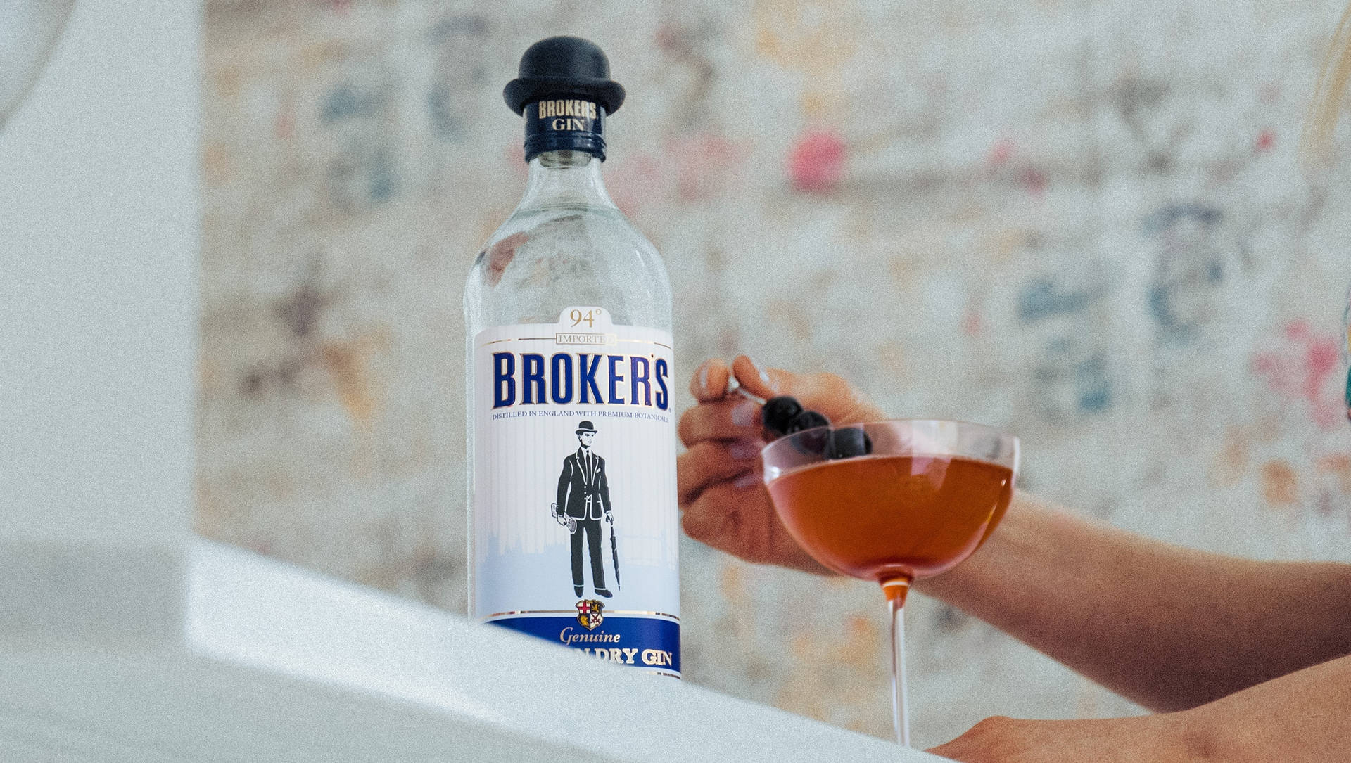 A Sophisticated Brokers Gin Manhattan Cocktail Background