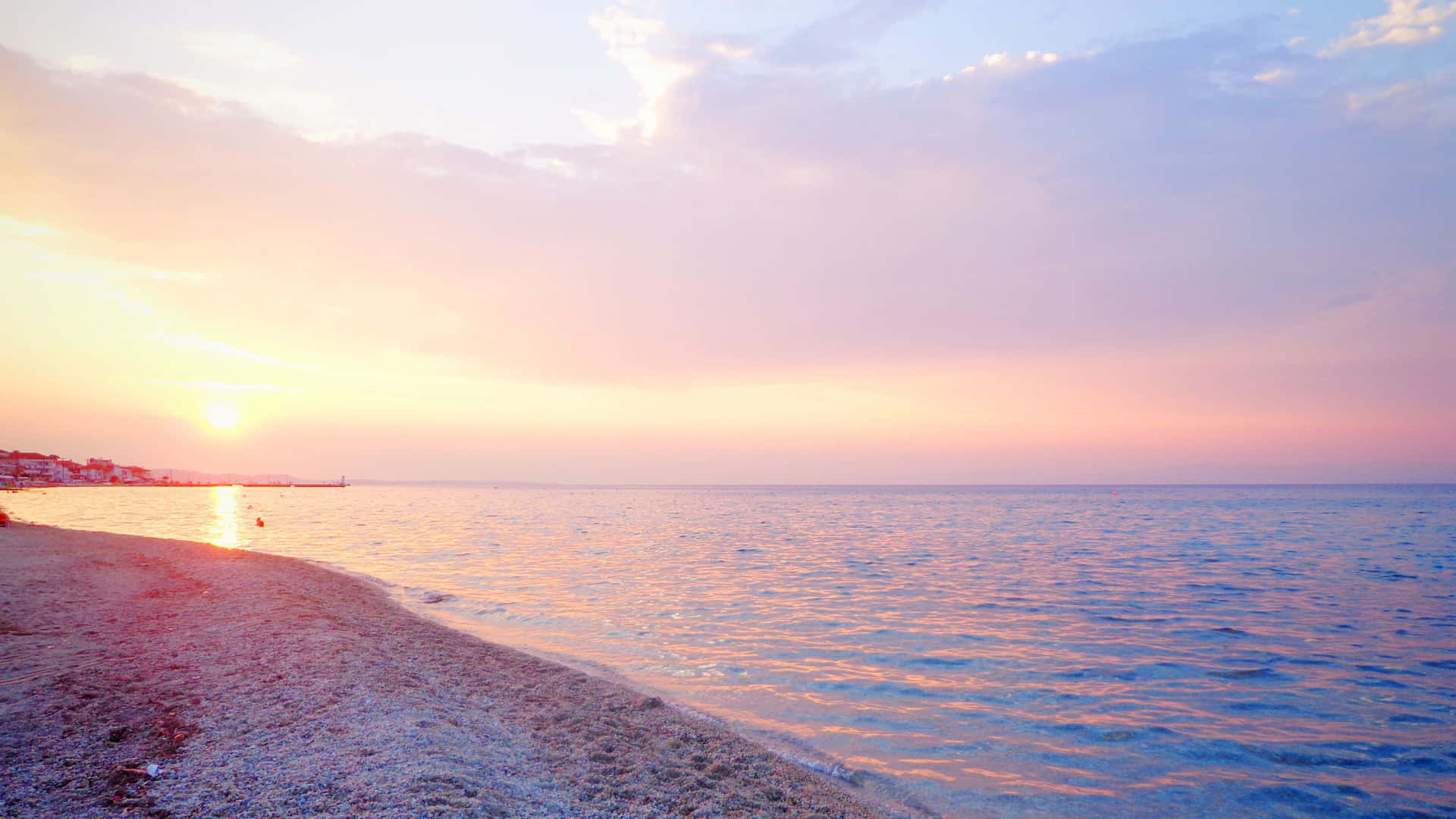 A Stunning Beach Sunset Moment