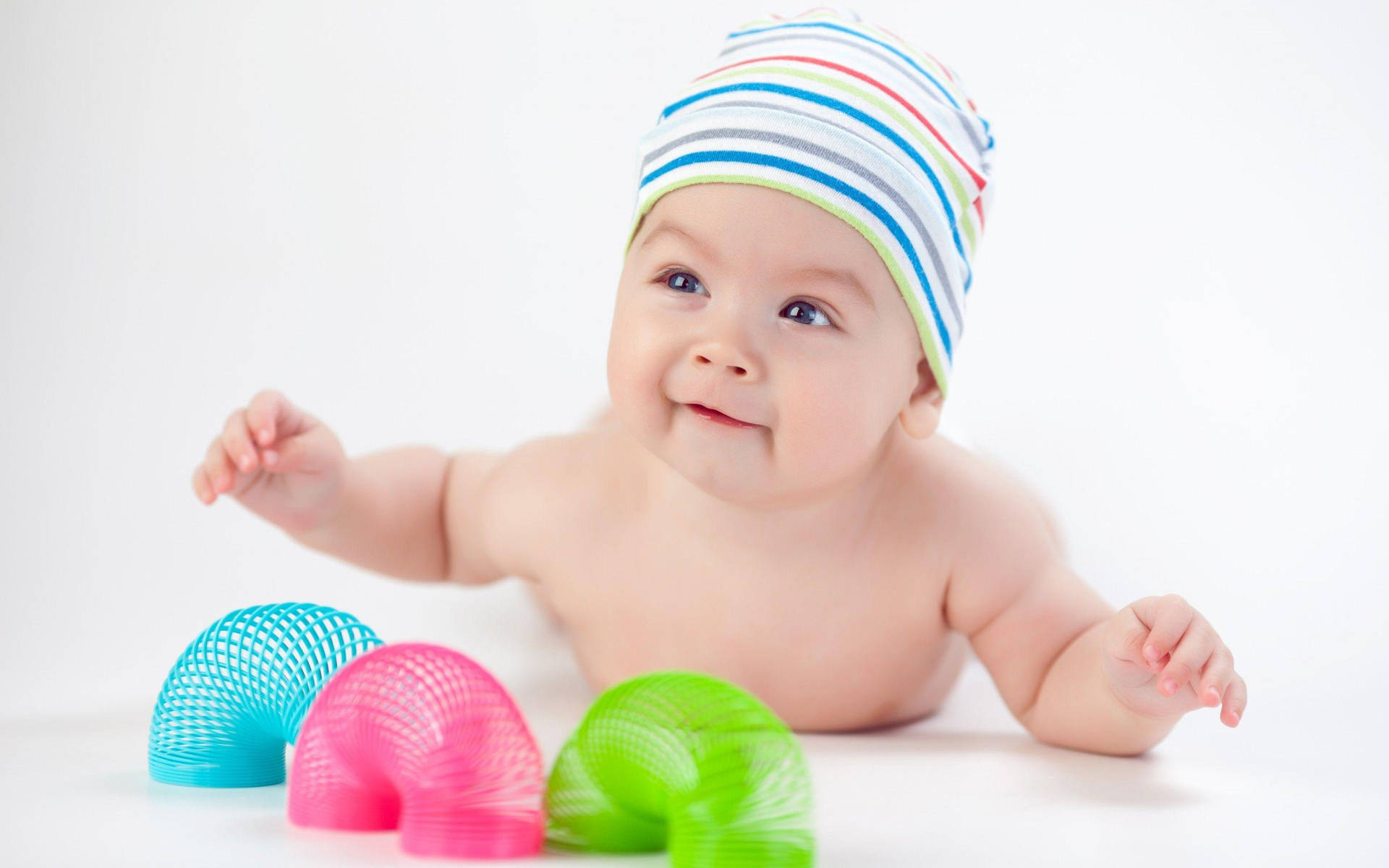 A Tranquil Moment With Newborn Background