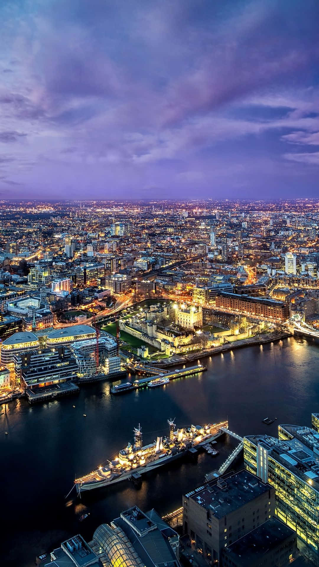 A View Of The City Of London At Night Background