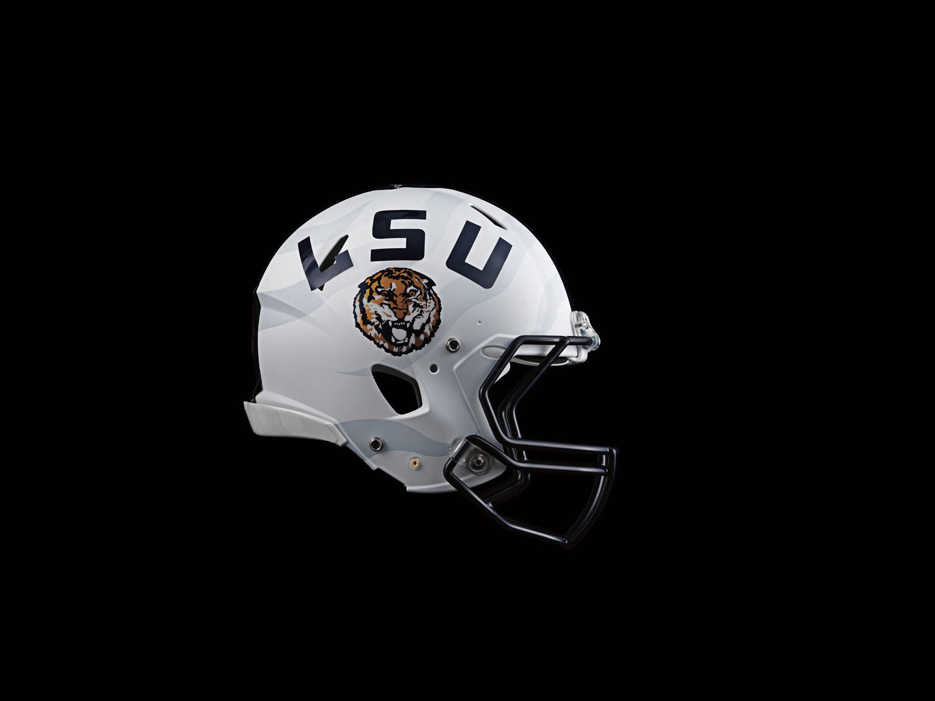 A White Helmet With The Ksu Logo On It Background