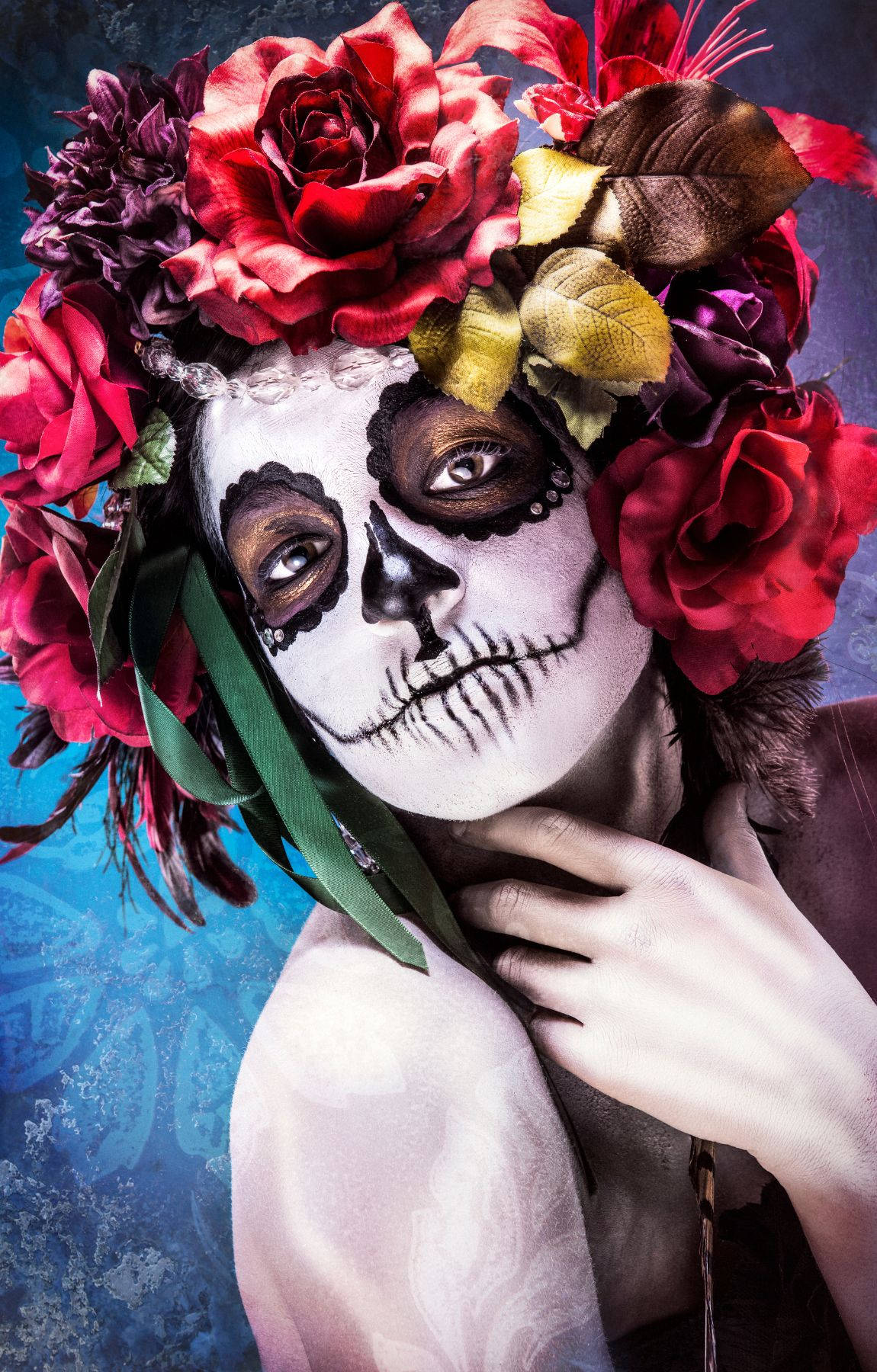 A Woman With A Skull Face And Flowers On Her Head Background