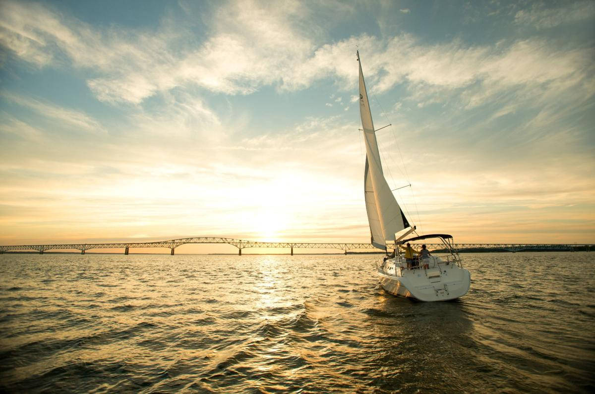 A Yacht In Chesapeake Bay Background