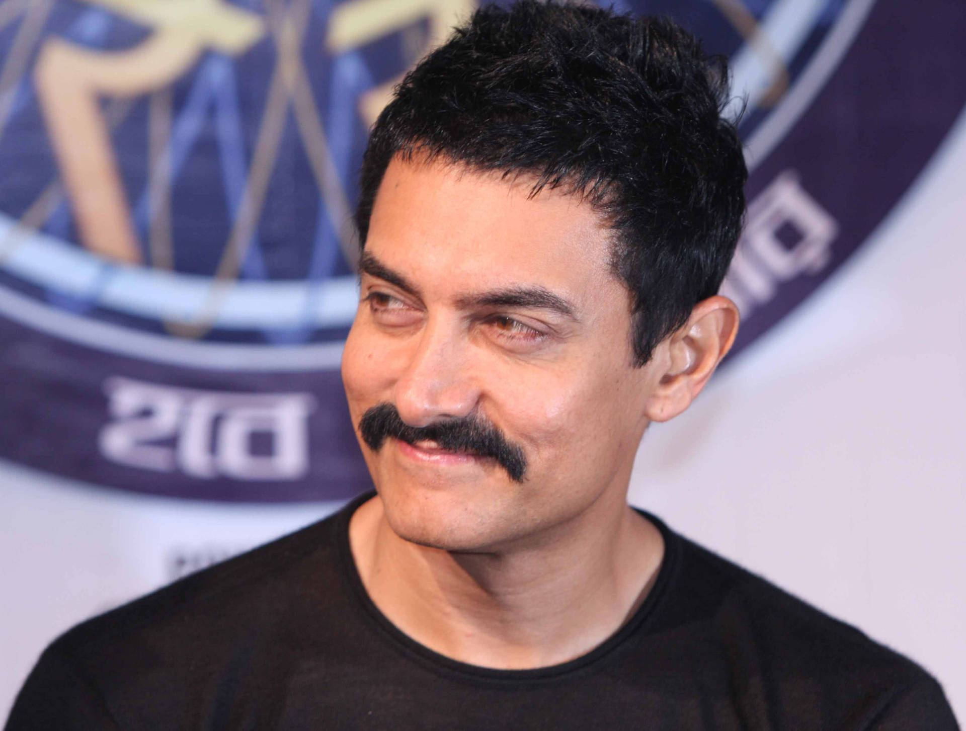 Aamir Khan Thick Moustache Background