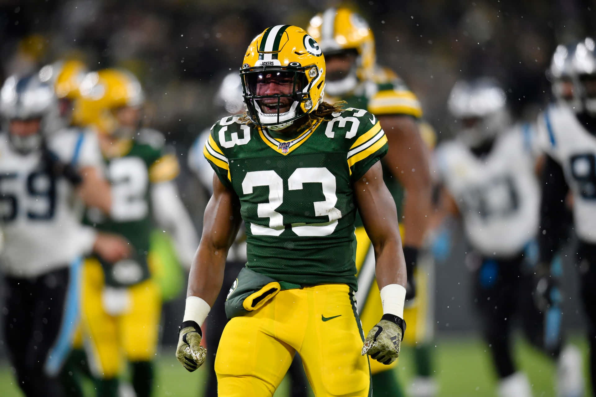 Aaron Jones - Nfl Superstar Background