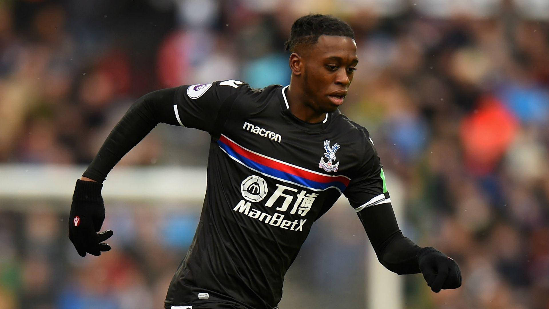 Aaron Wan-bissaka All-black Uniform