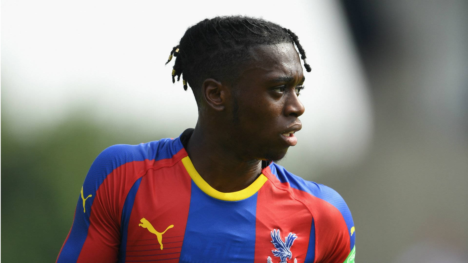 Aaron Wan-bissaka Locks Background