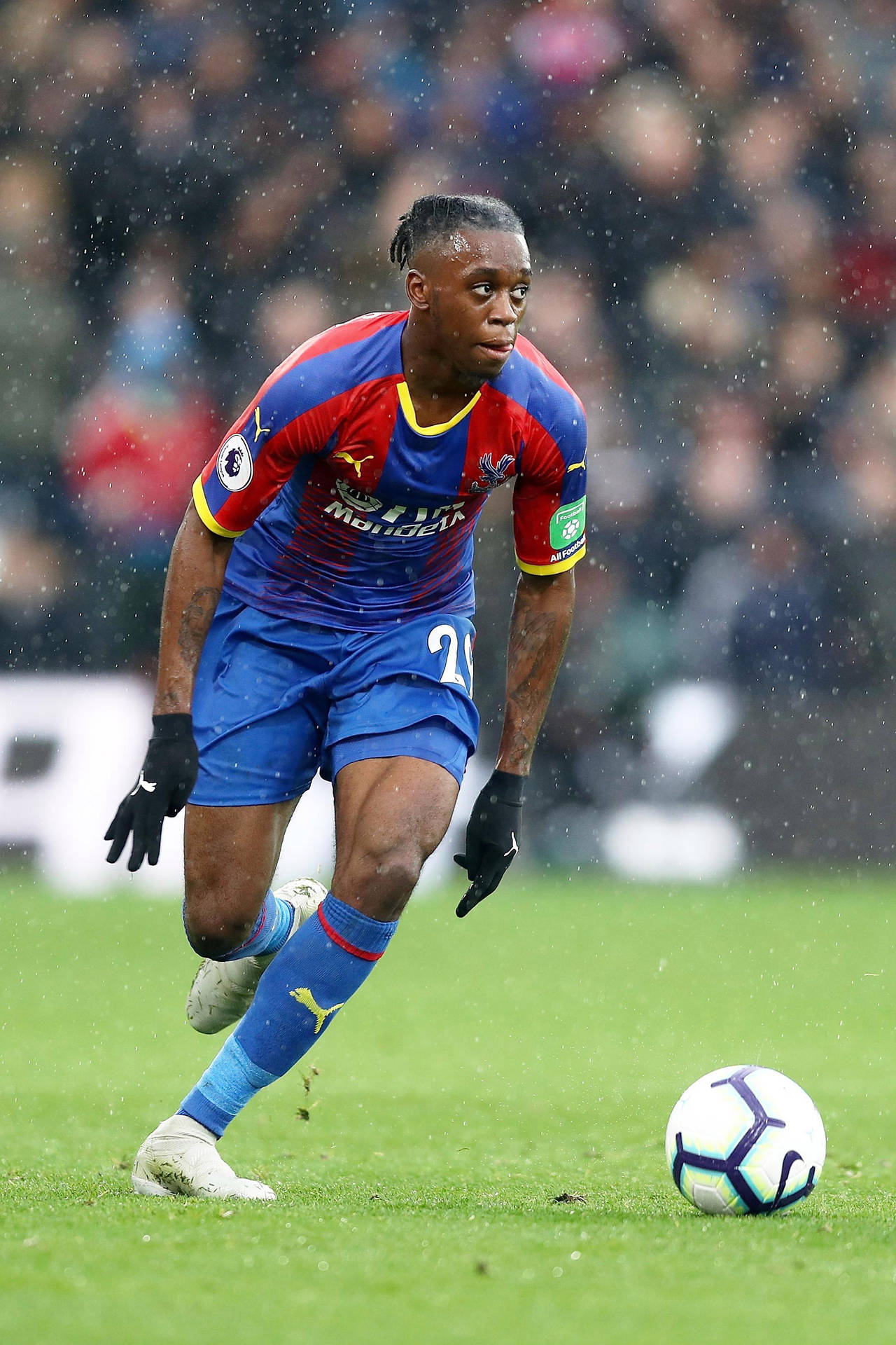 Aaron Wan-bissaka Ready Strike