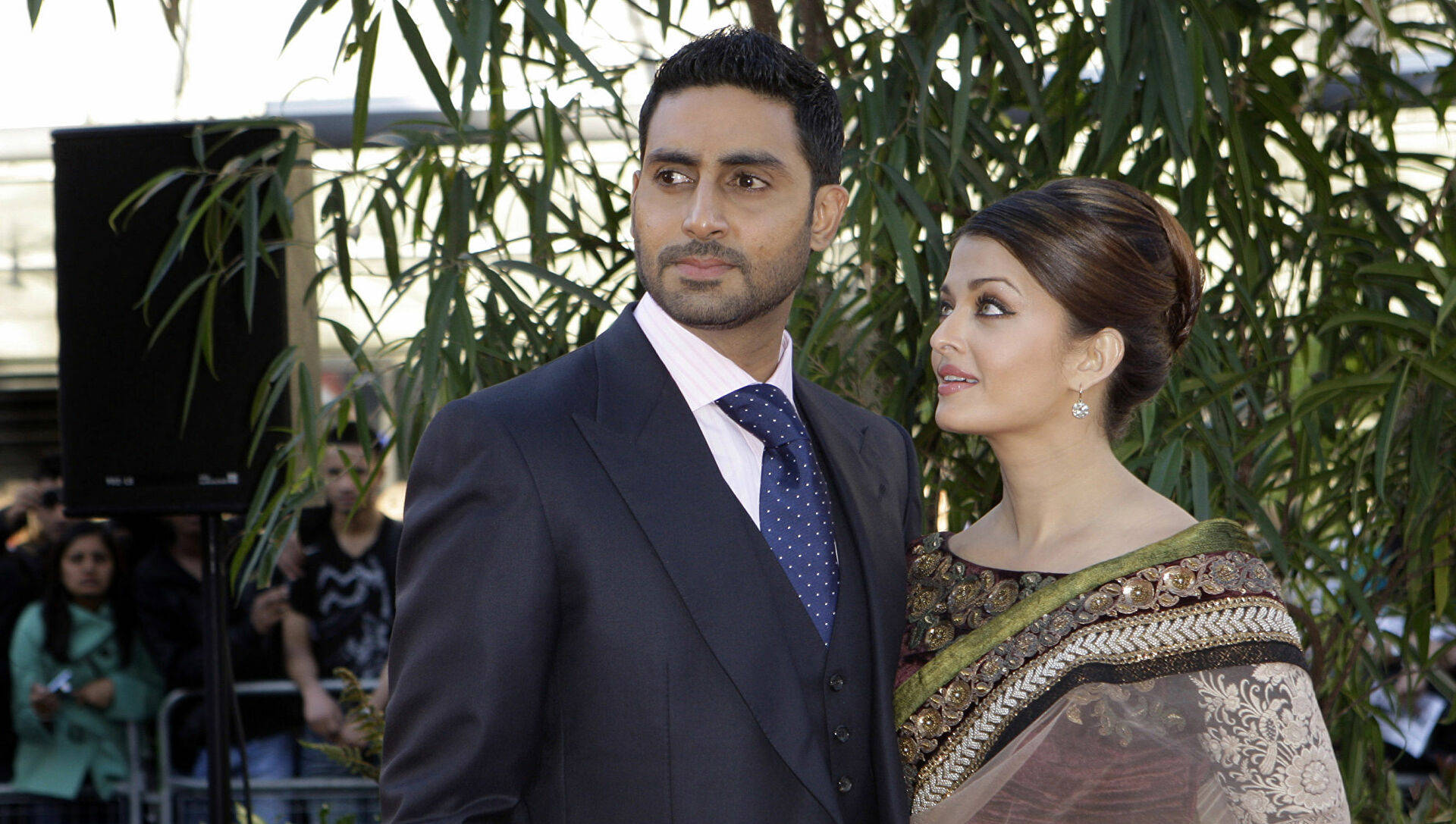 Abhishek Bachchan With Indian Actress Background