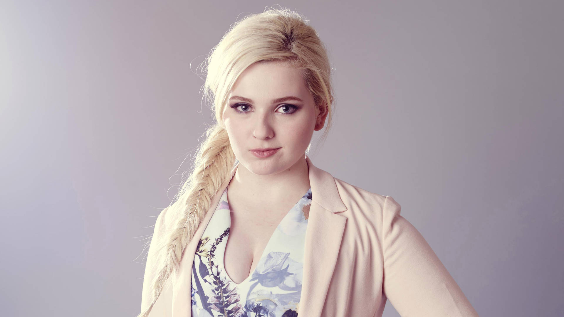 Abigail Breslin Annual Summer Tca 2015