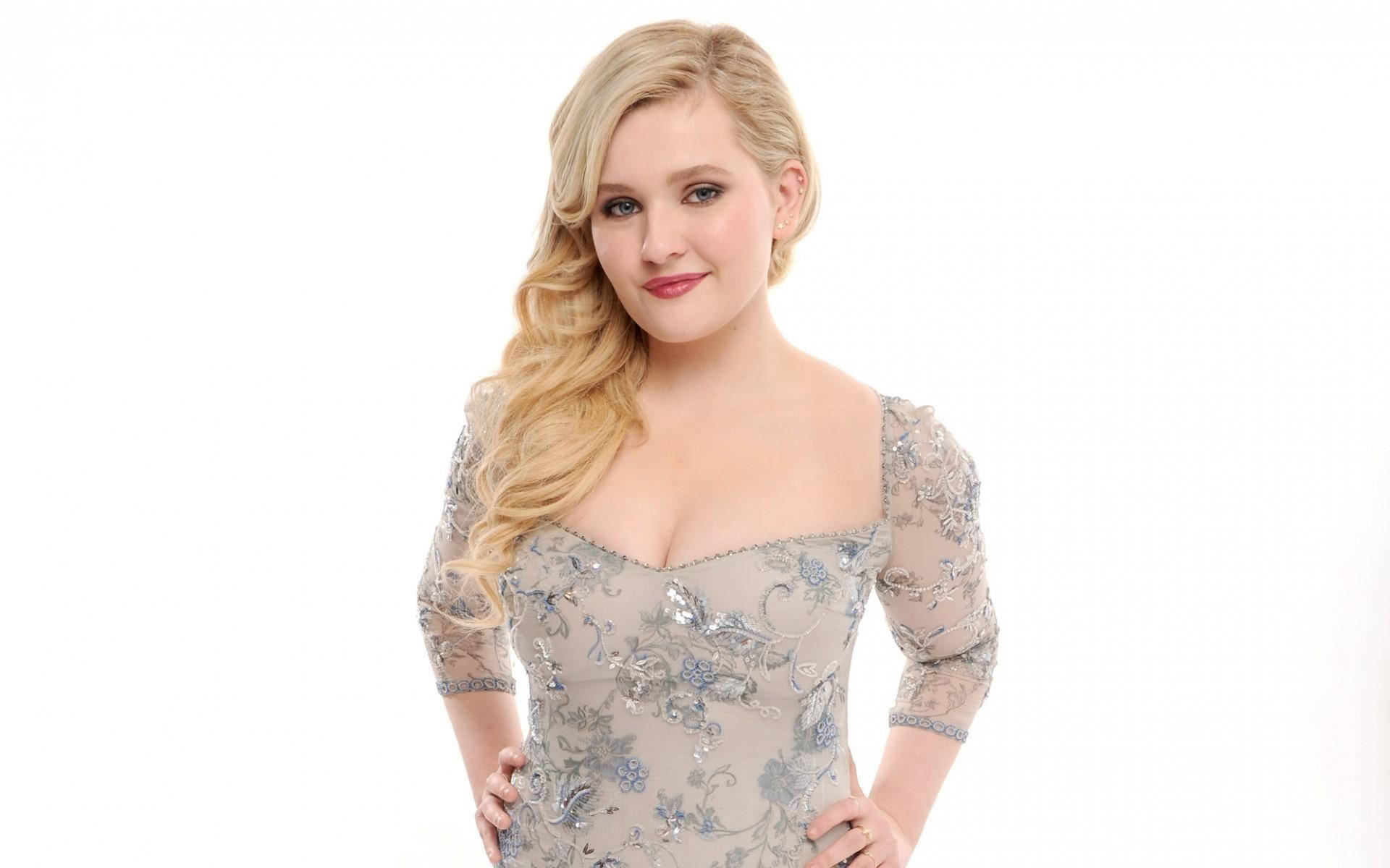 Abigail Breslin Critics' Choice Movie Awards Background