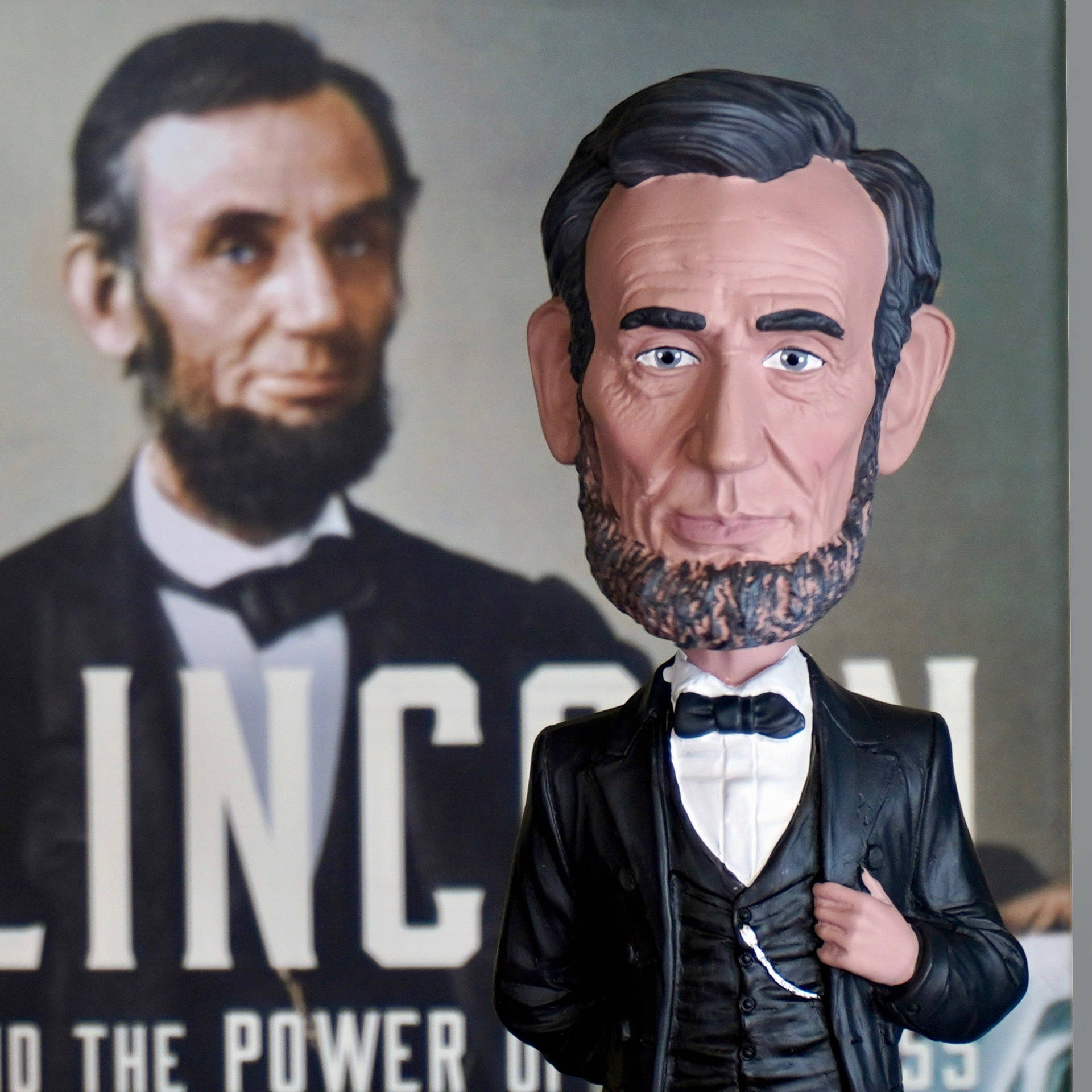 Abraham Lincoln Bobblehead Background