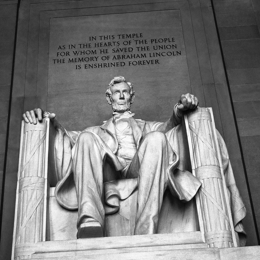 Abraham Lincoln Memorial Statue Background