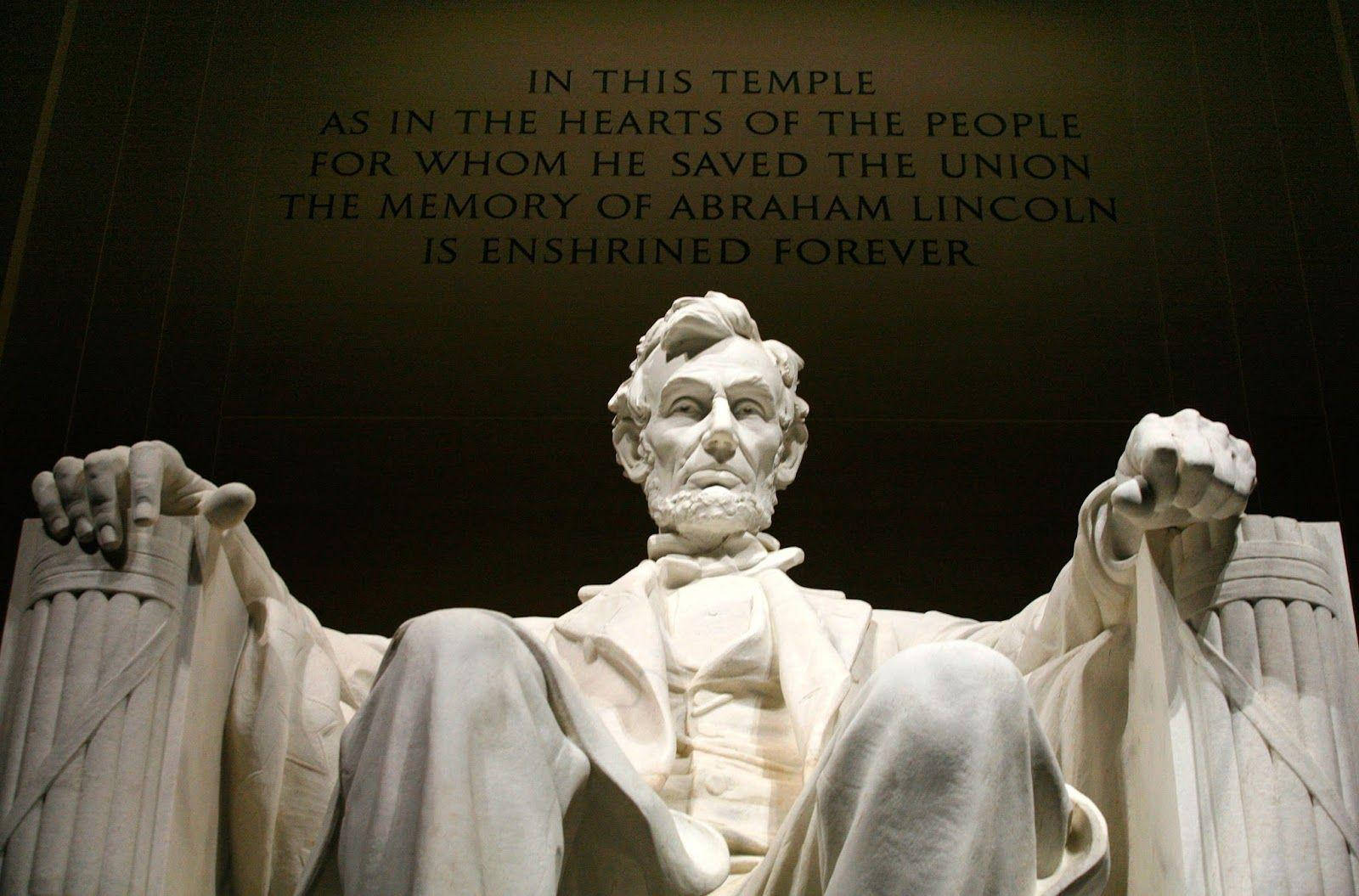 Abraham Lincoln Monument Statue Inscription Background