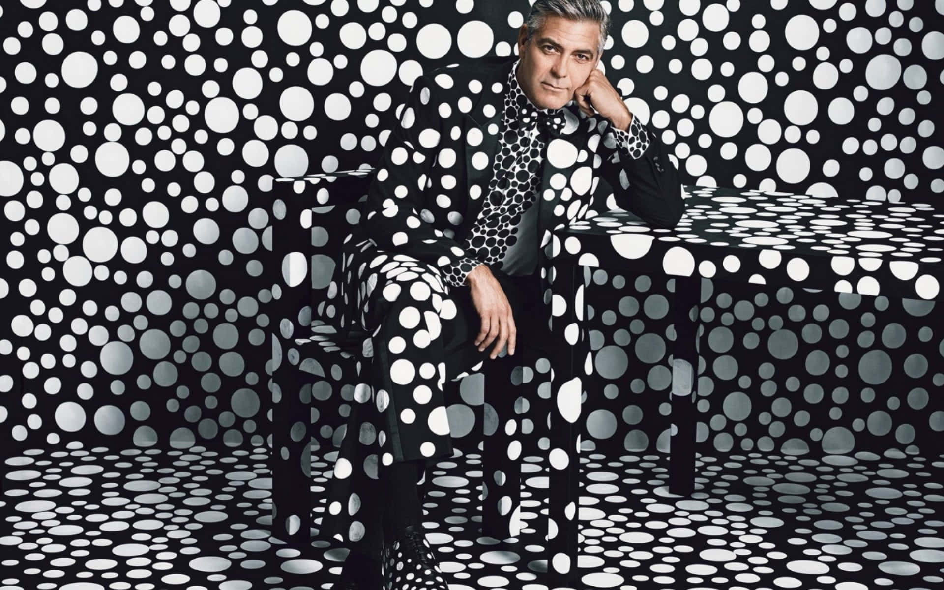 Abstract Black And White Dots Pattern Background