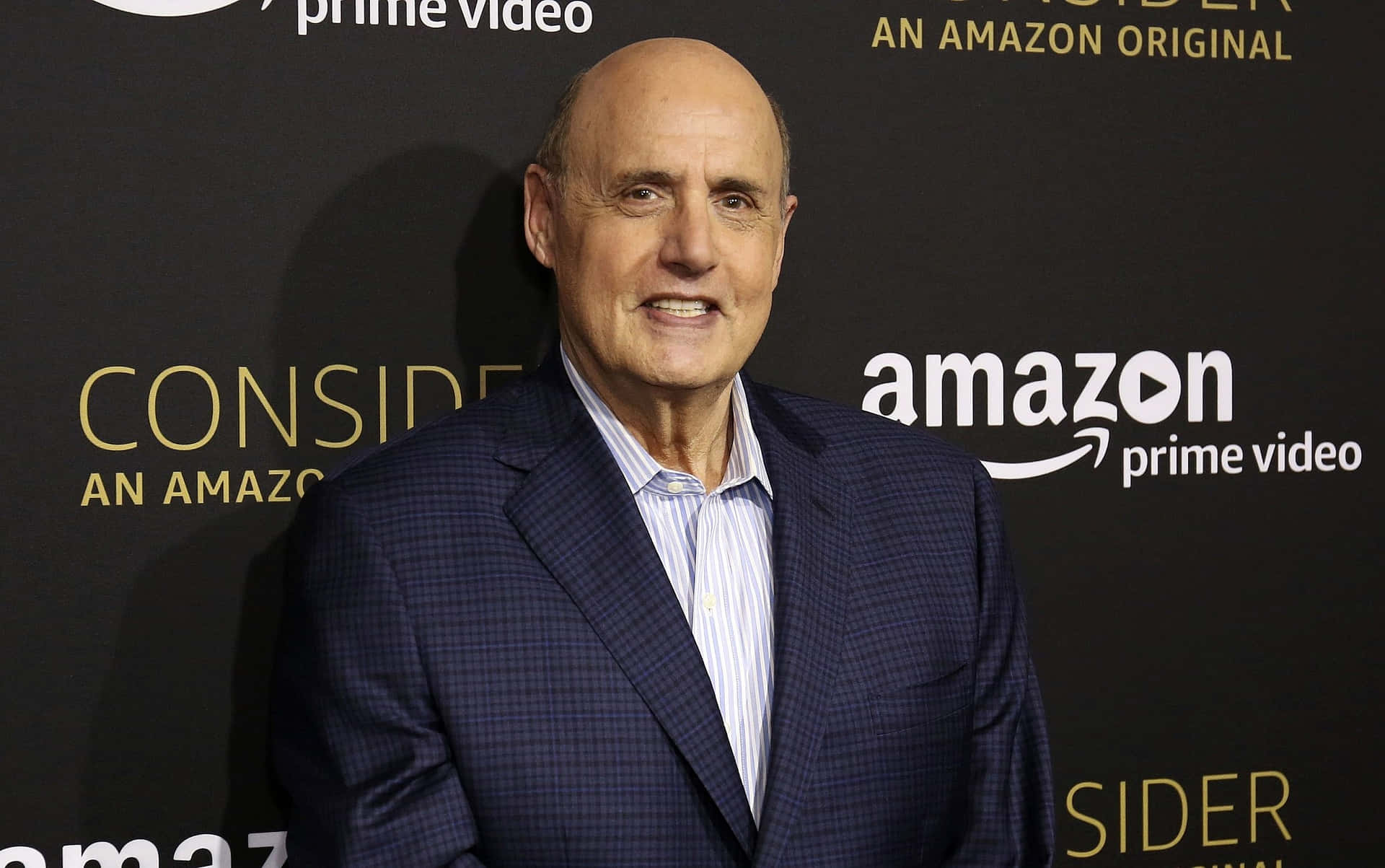 Academy Award Winner Jeffrey Tambor Background