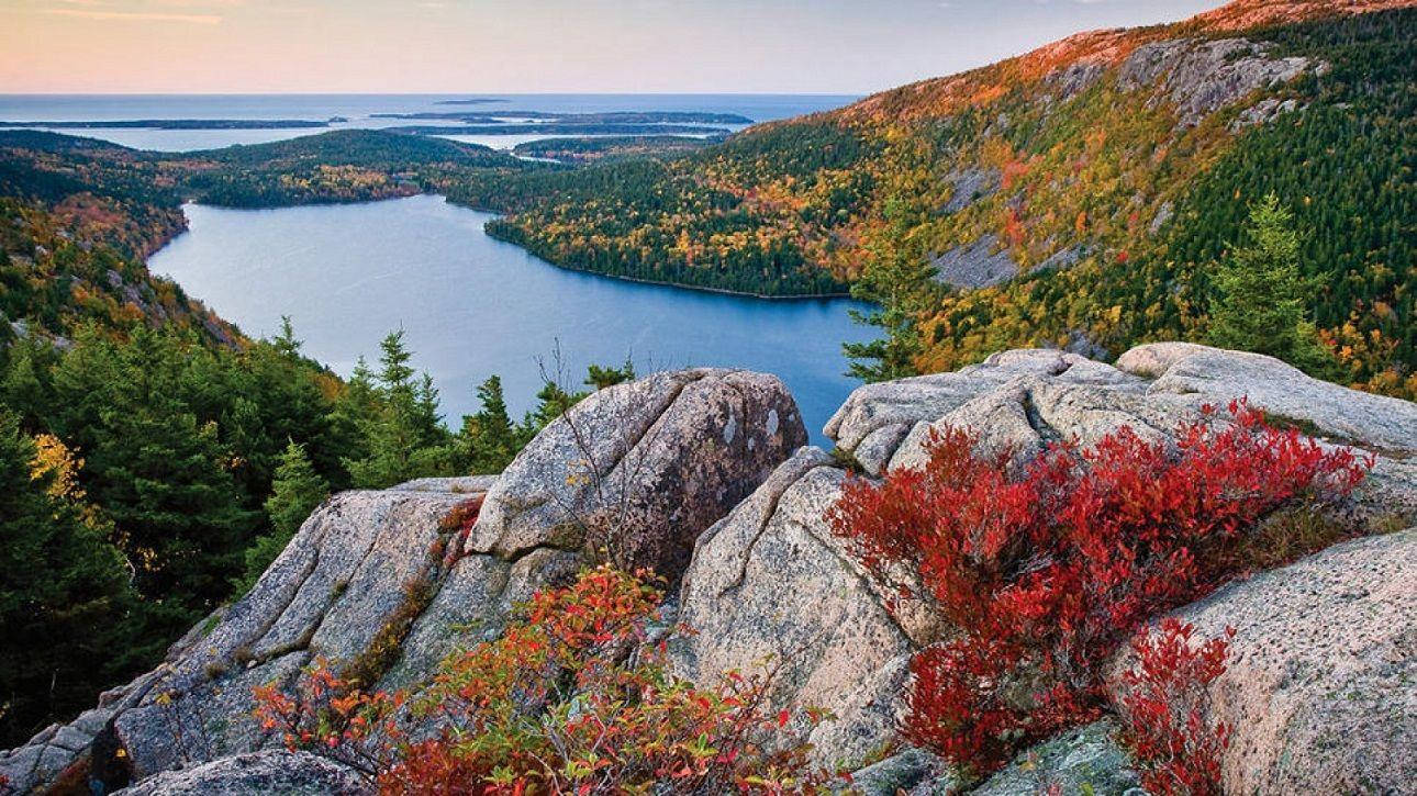 Acadia National Park In Autumn Background