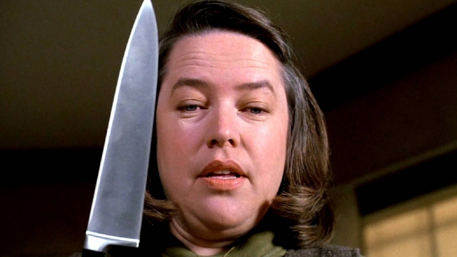 Acclaimed Actress Kathy Bates In A Mysterious Scene