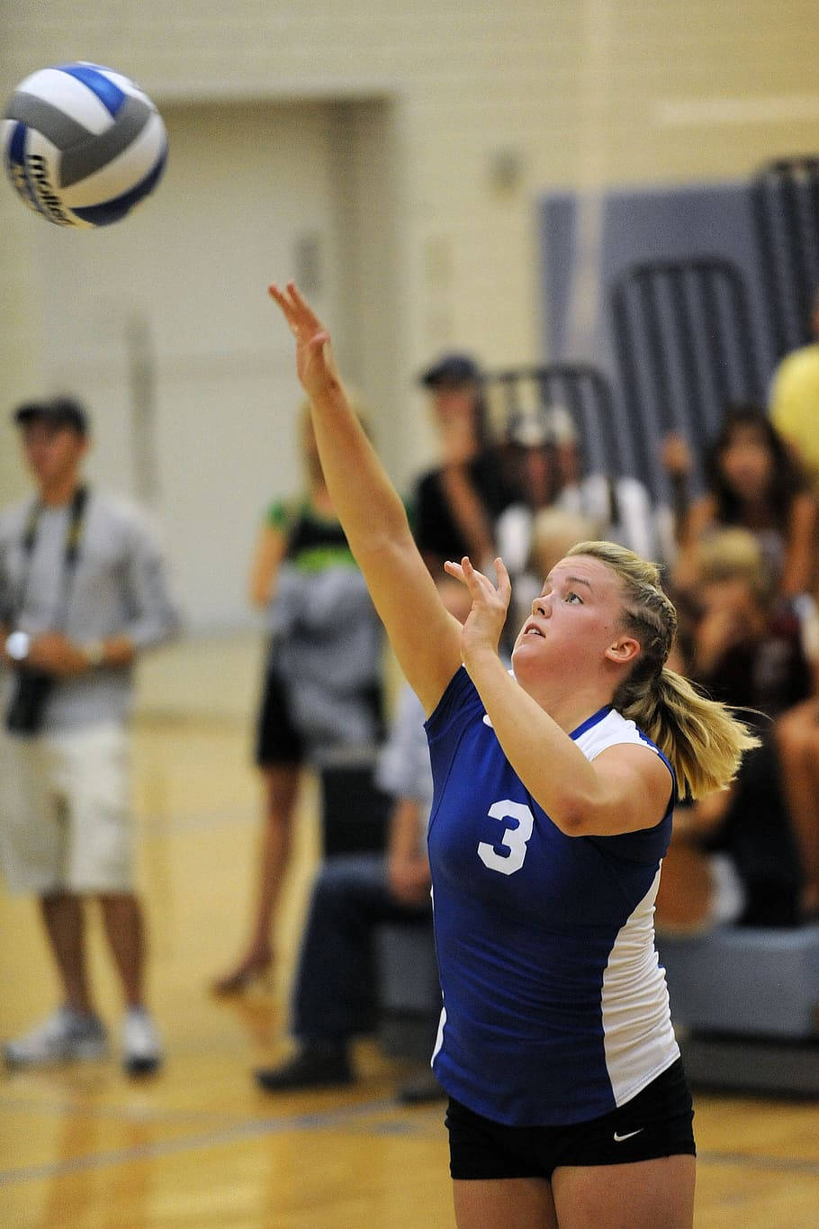 Ace Your Volleyball Game With A Powerful Laptop Background