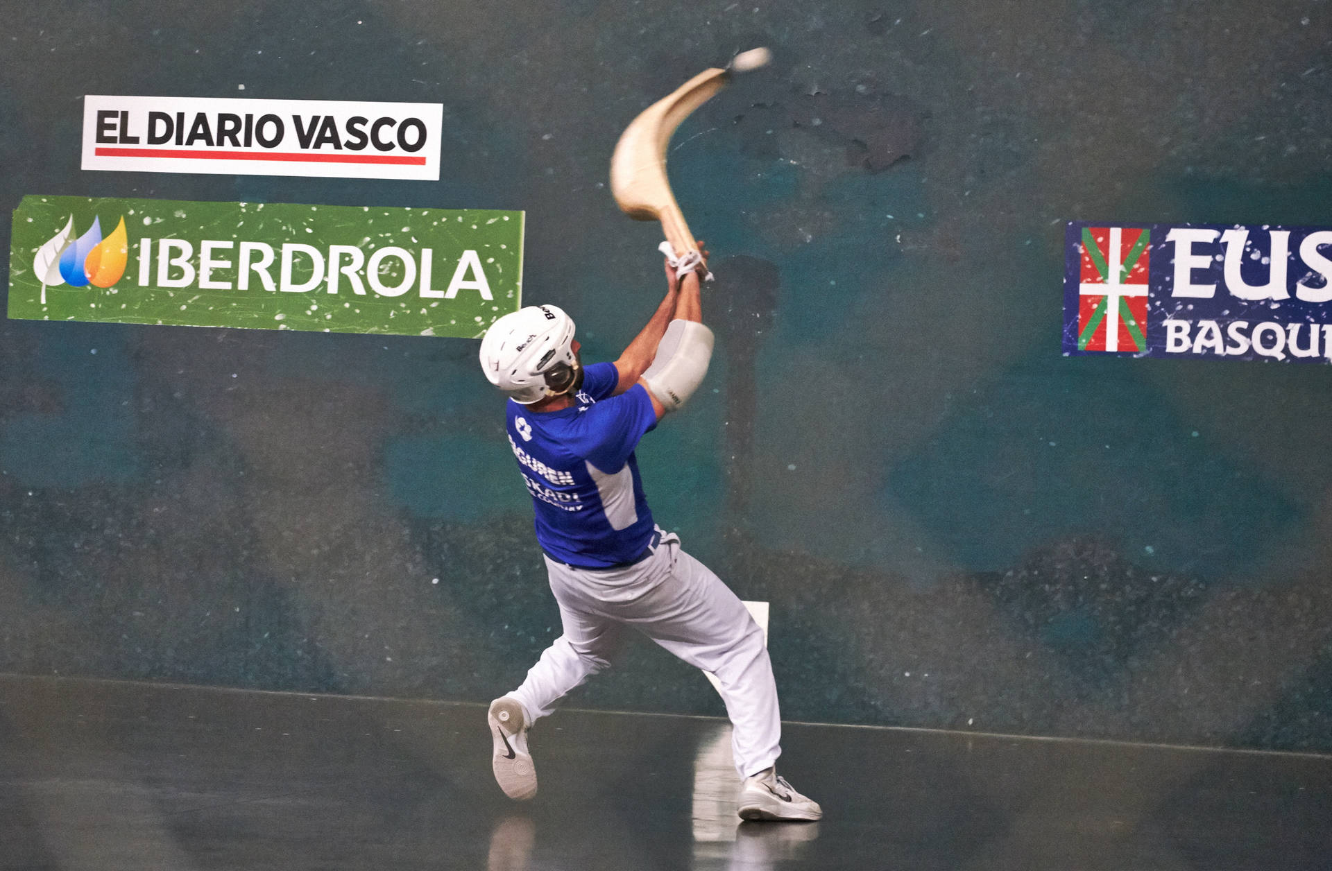 Action-packed Jai Alai Match At Miami Casino Background