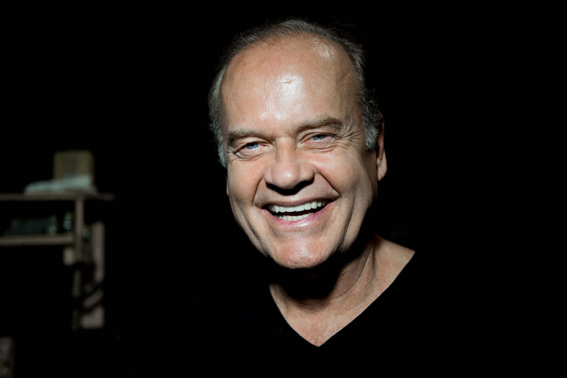 Actor Kelsey Grammer Background