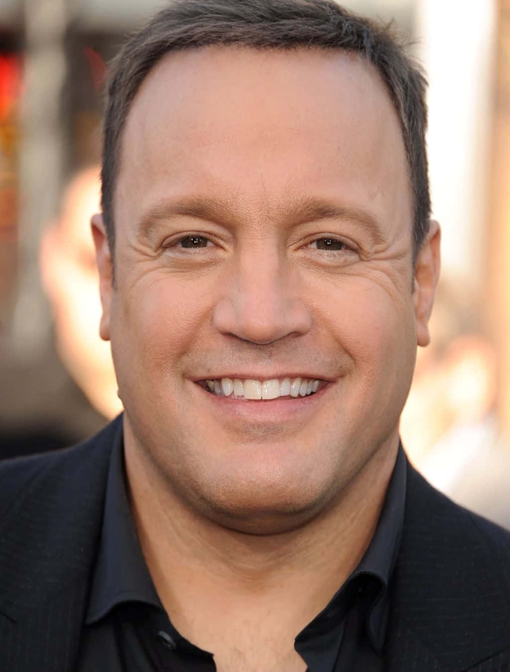 Actor Kevin James Brings His Signature Humor To The Big Screen. Background