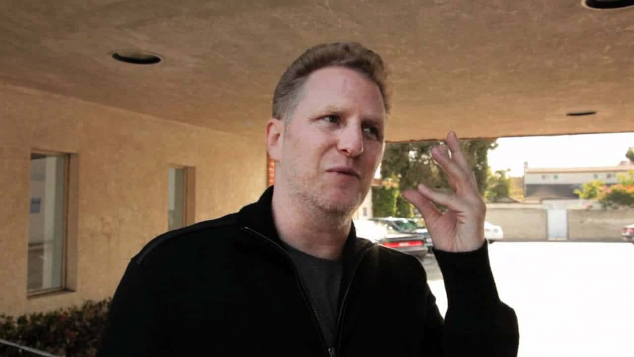 Actor Michael Rapaport Attending An Event Background