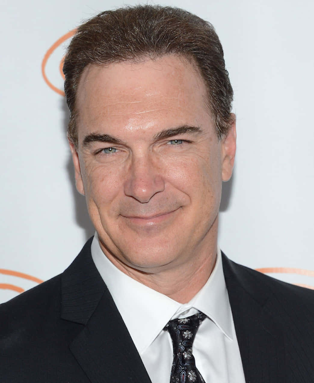 Actor Patrick Warburton Background