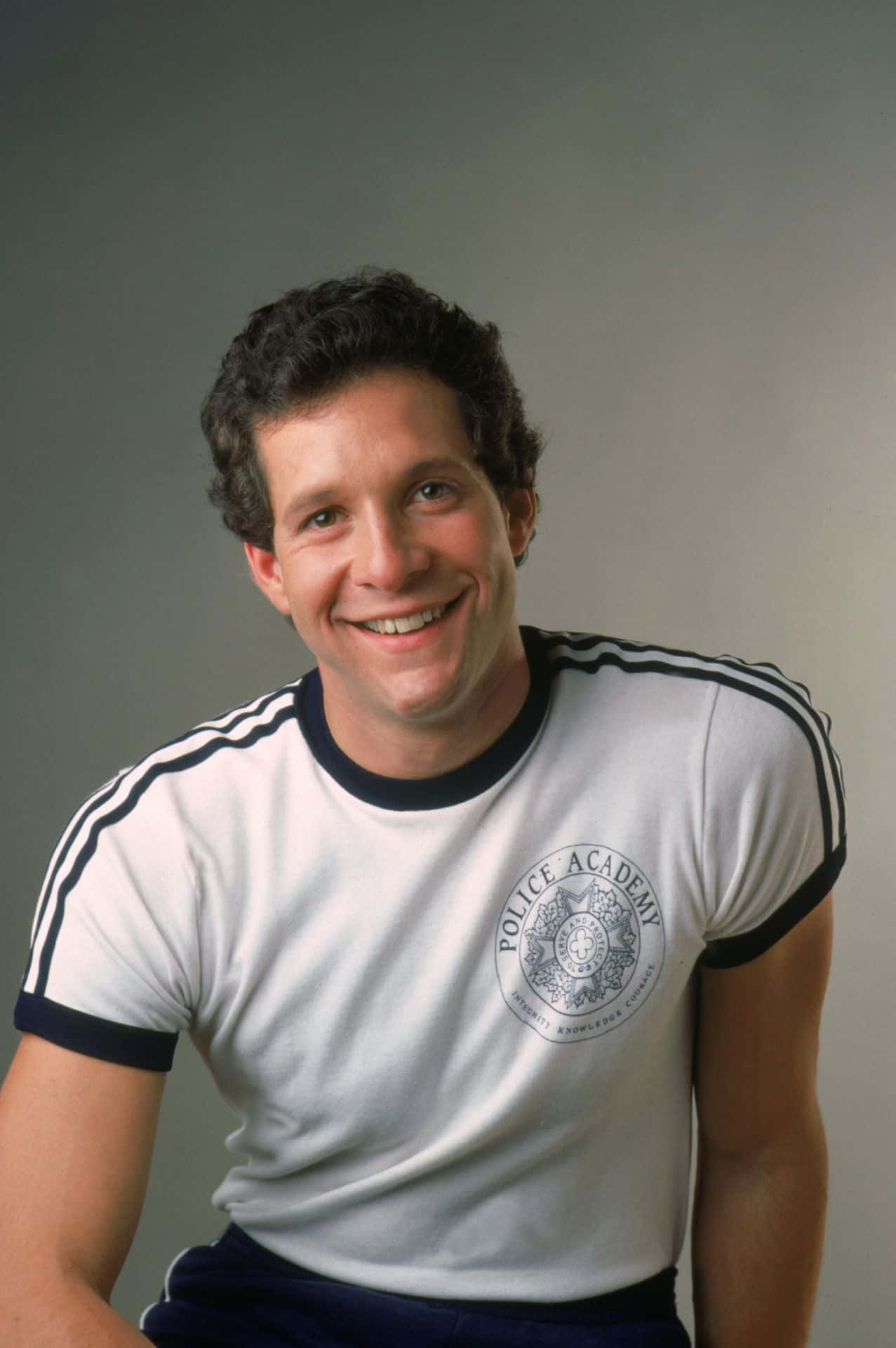 Actor Steve Guttenberg Background