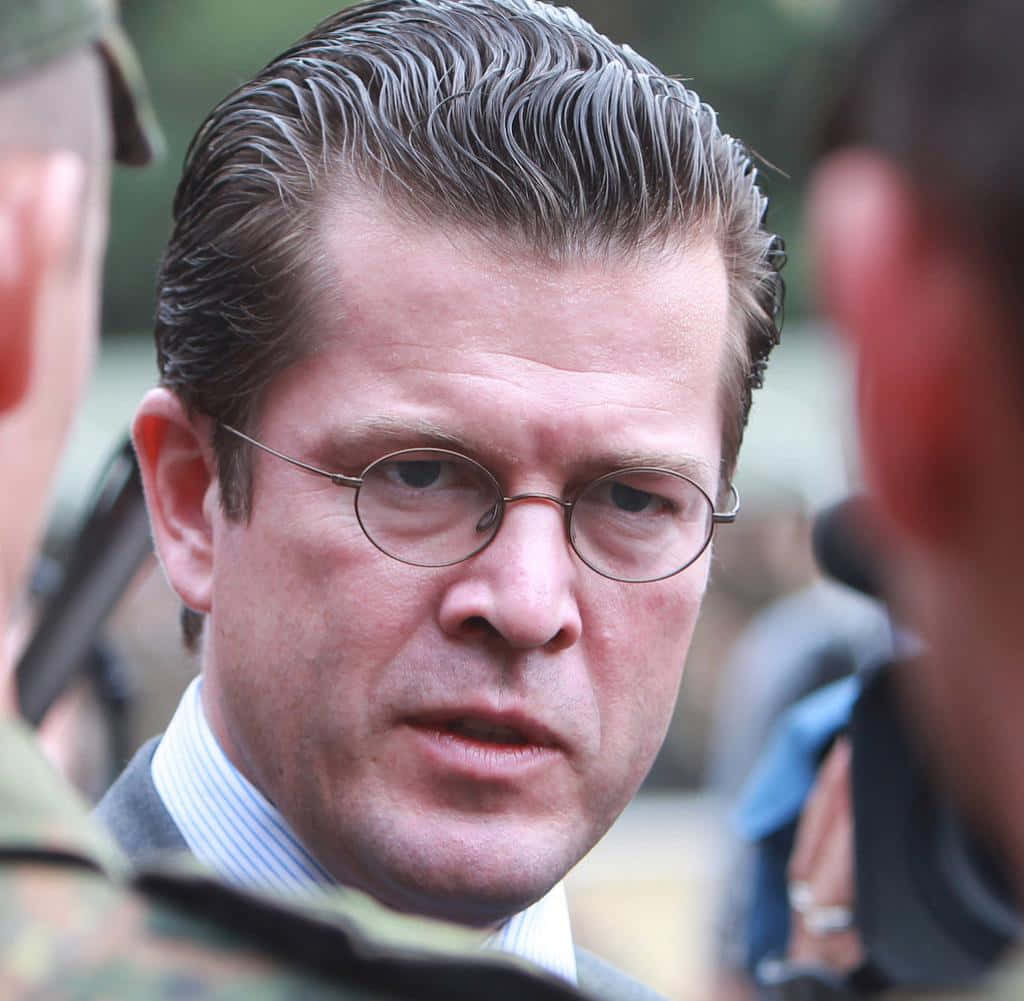 Actor Steve Guttenberg In His Prime. Background