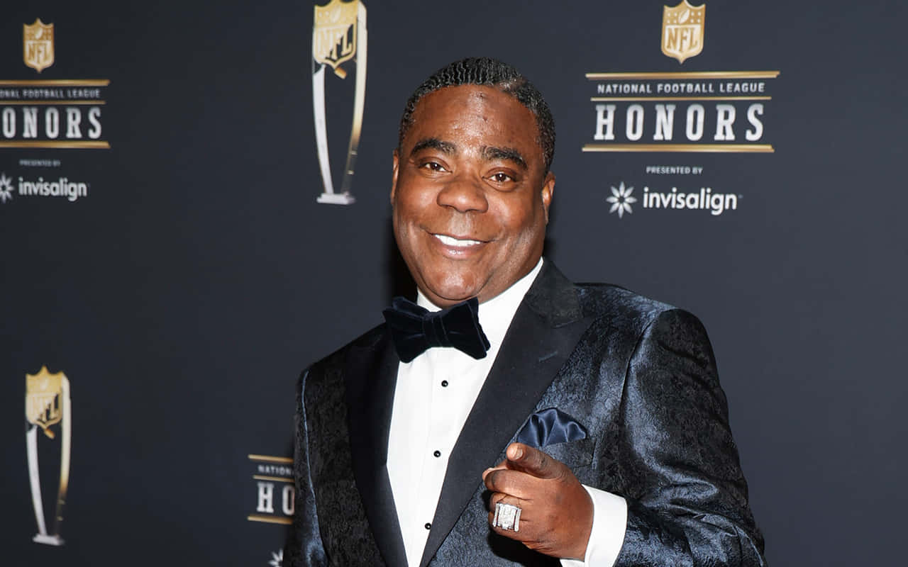 Actor Tracy Morgan Smiling Background
