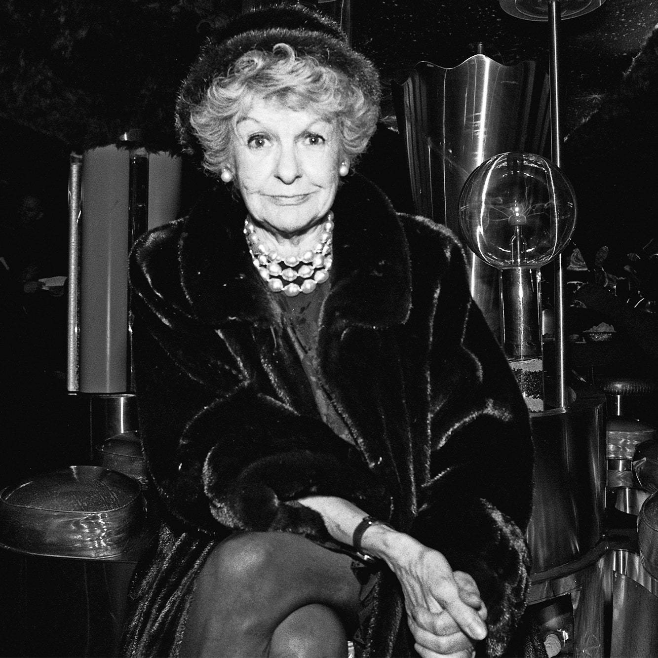 Actress Elaine Stritch Broadway Portrait Background