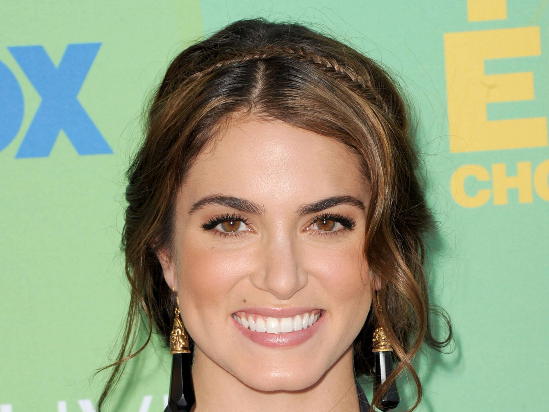 Actress Nikki Reed Teen Choice Awards Background