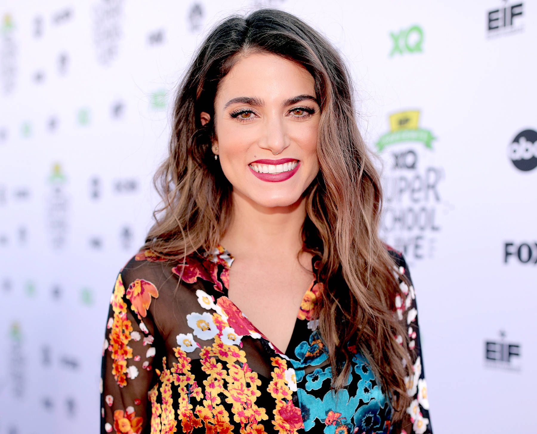 Actress Nikki Reed Xq Super School Live Background