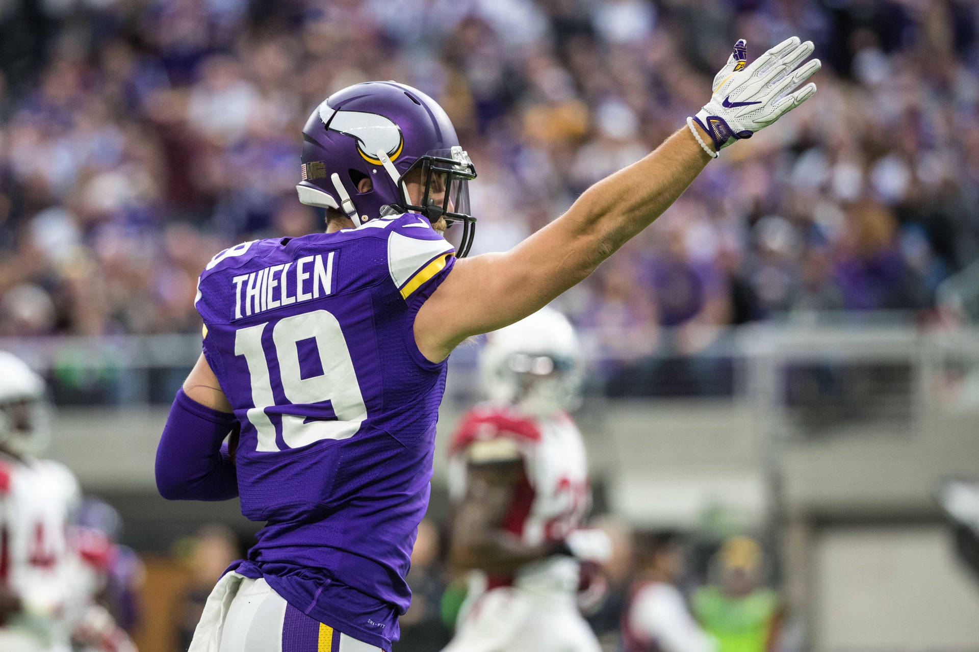 Adam Thielen Gameplay Background