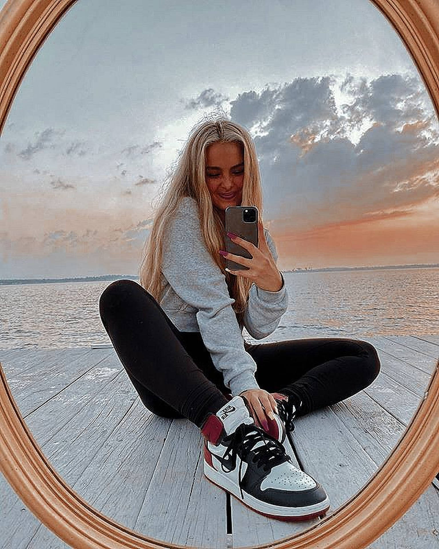 Addison Rae Mirror Selfie