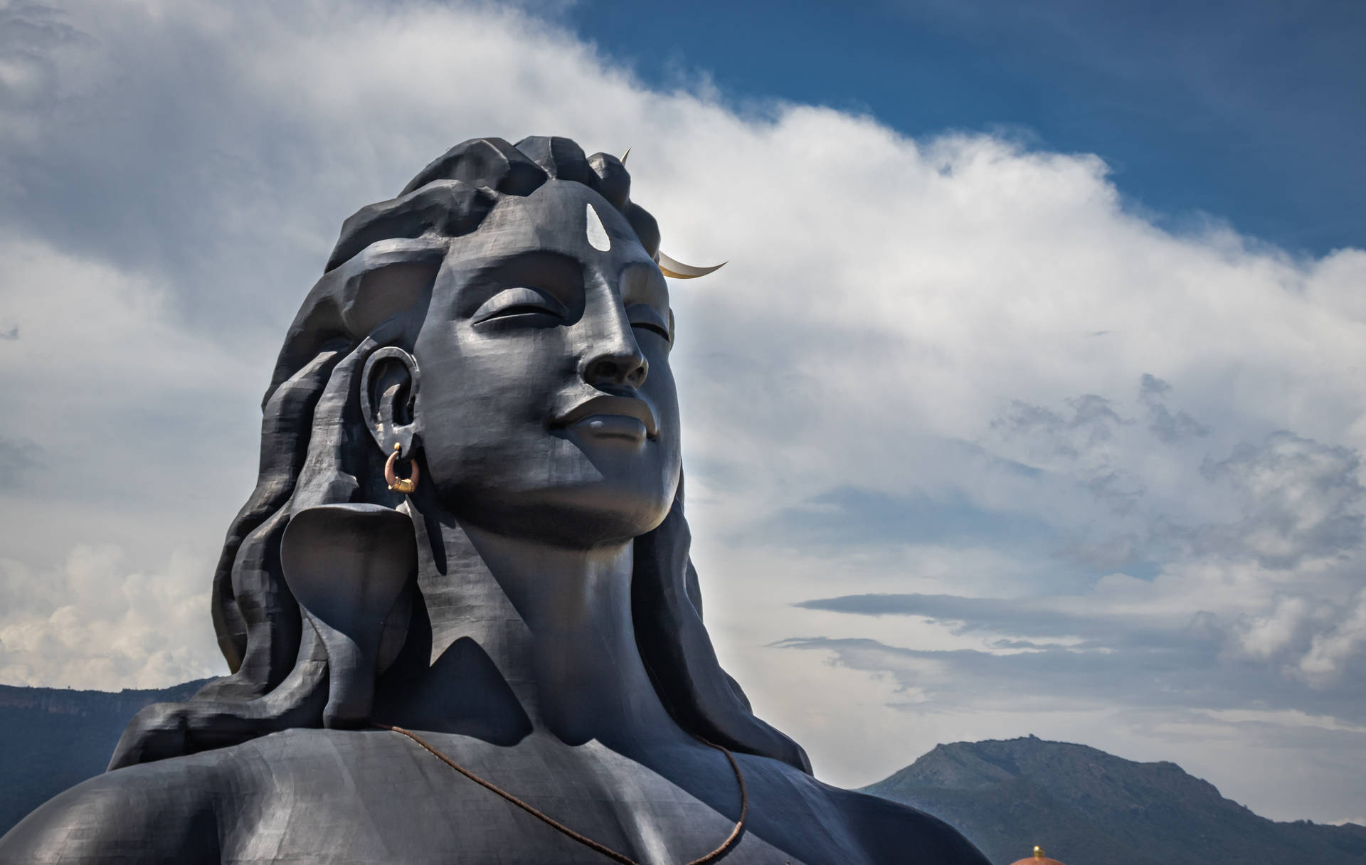 Adiyogi Shiva Statue At Coimbatore, India Background