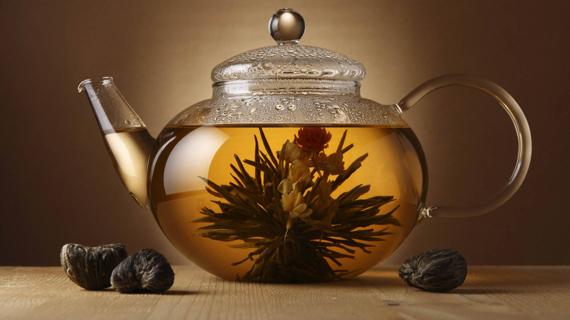 Adorable Crystal Tea Kettle