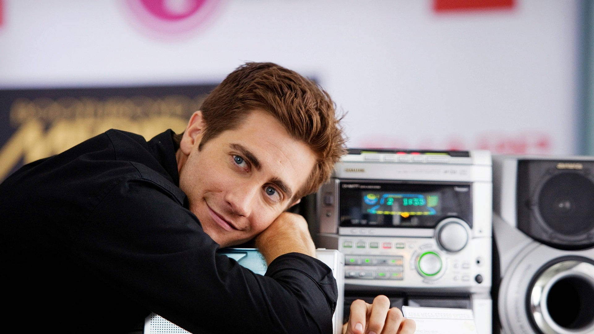 Adorable Jake Gyllenhaal Background