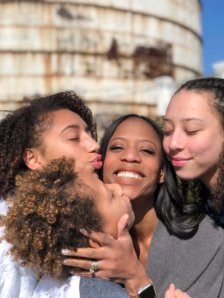 Adorable Mia Love With Children Background